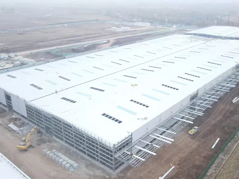 Waarom kiezen voor een prefab metalen magazijngebouw voor uw bedrijf?